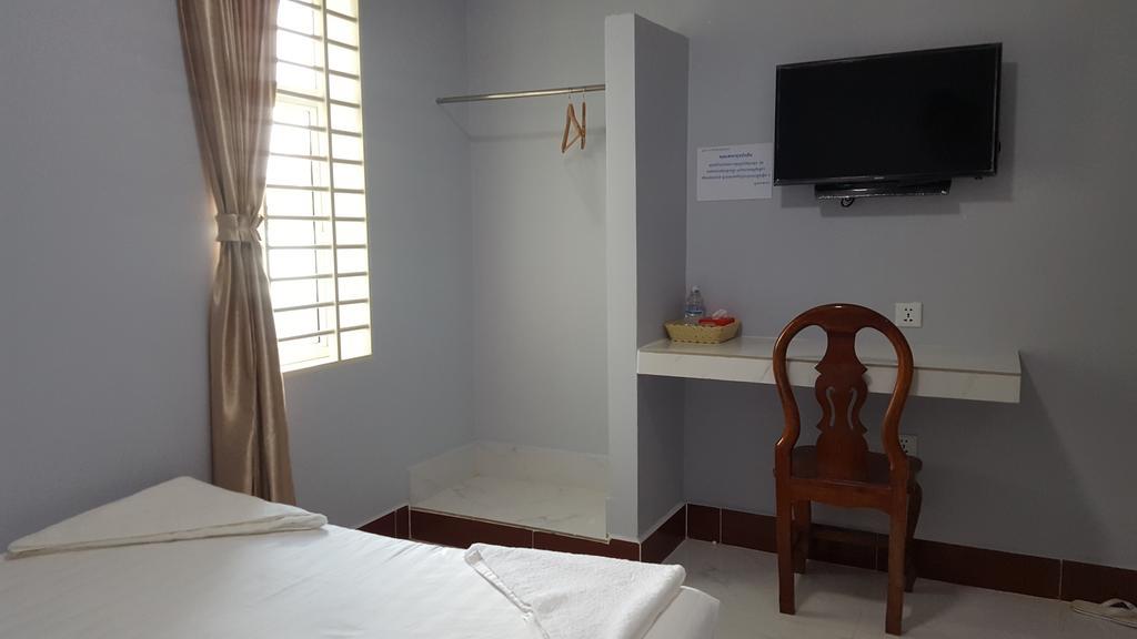 Kampongbay Makeng II Guesthouse Kampot Extérieur photo